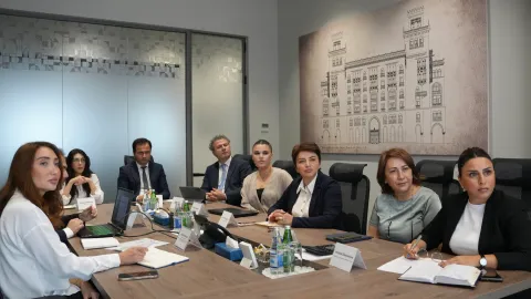 ADRA-da açıq məkandakı reklamlarda əqli mülkiyyət məsələləri ilə bağlı görüş keçirilib